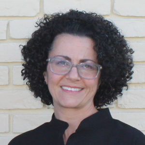 Fran Faulkner, LVMT Portrait of Fran Faulkner, LVMT. Veterinary Technician to mobile internal medicine specialist Dr. Jessica Larson in Franklin Nashville Tennessee.