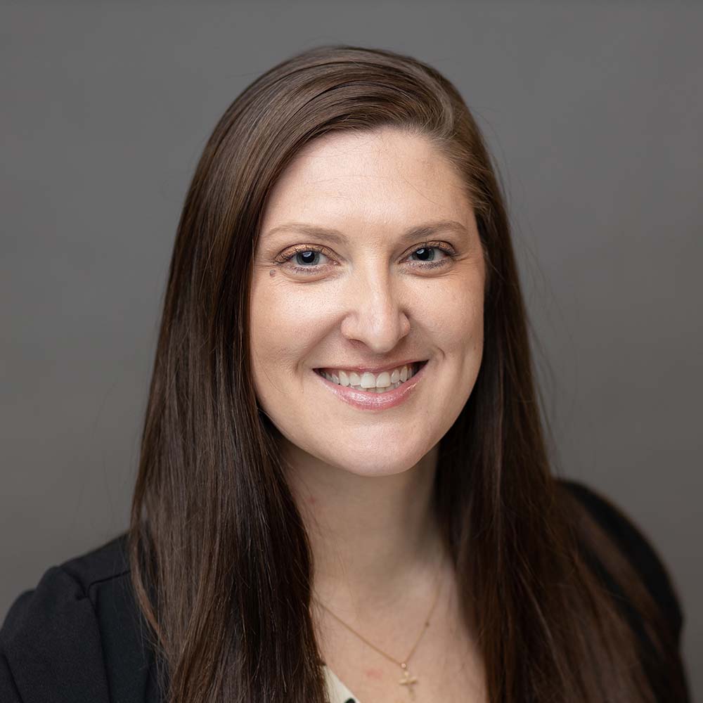 ford_lindsey Portrait of Lindsey Ford, Marketing Manager for MOVES Mobile Veterinary Specialists