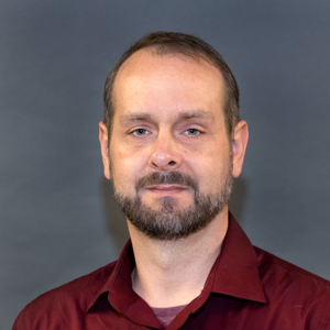 Portrait of MOVES veterinary technician Jason Bias who works with Dr. Kristin Lewis in Texas