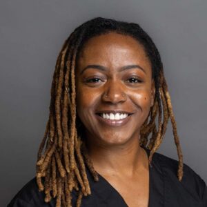 michaela-hayes-moves-mobile-veterinary-specialists-las vegas-nv